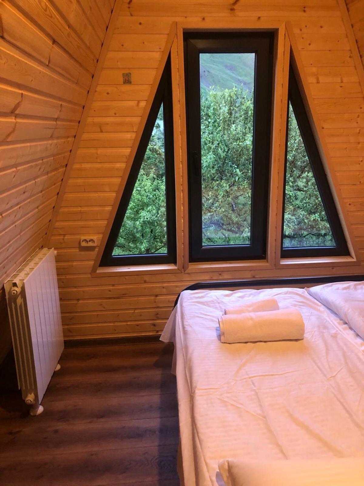 Cottage View Kazbegi Exteriör bild